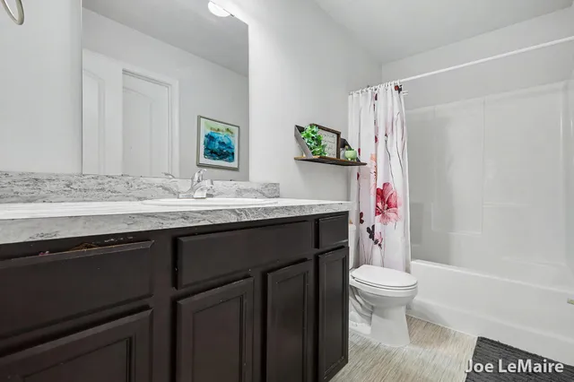 $329,900 | 5827 Stimson Road, Middleville, MI 49333