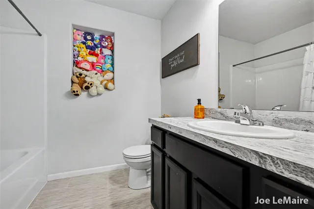 $329,900 | 5827 Stimson Road, Middleville, MI 49333