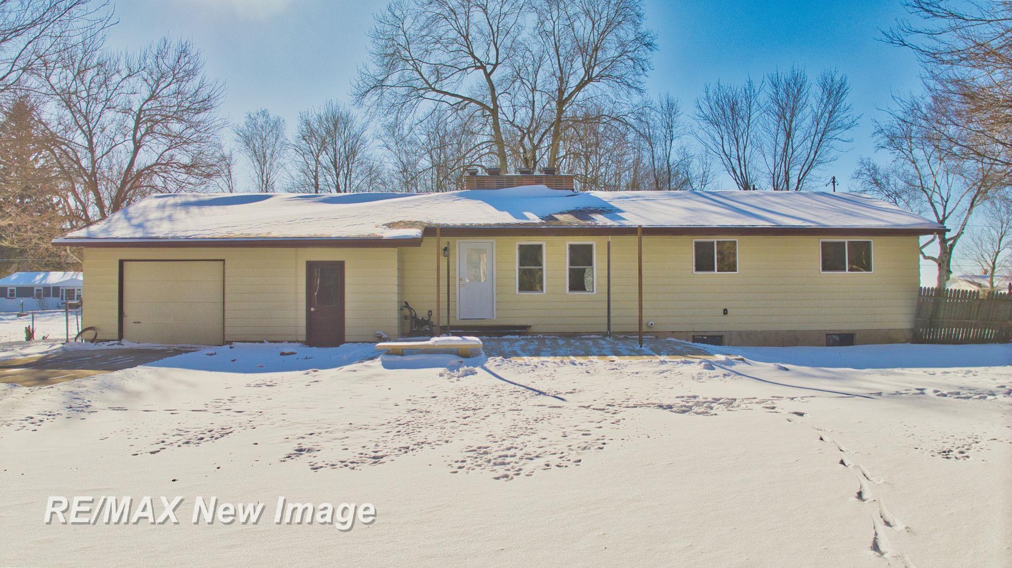 5885 McGrandy Road Bridgeport, MI 48722 - Photo 5 of 77 50199627-4A8E68FF-0C55-4875-B477-0C9CD0D1F8CC.JPG