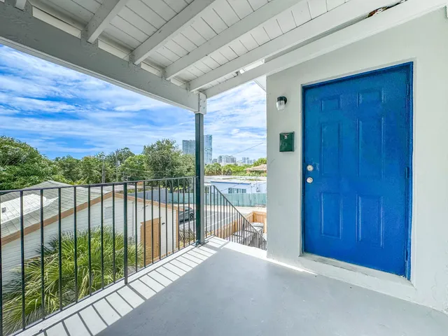 $1,650 | 710 10th Street, Unit 8, West Palm Beach, FL 33401