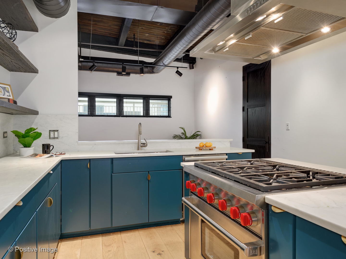 1017 West Washington Boulevard, Unit PH7B Chicago, IL 60607 - Photo 15 of 33