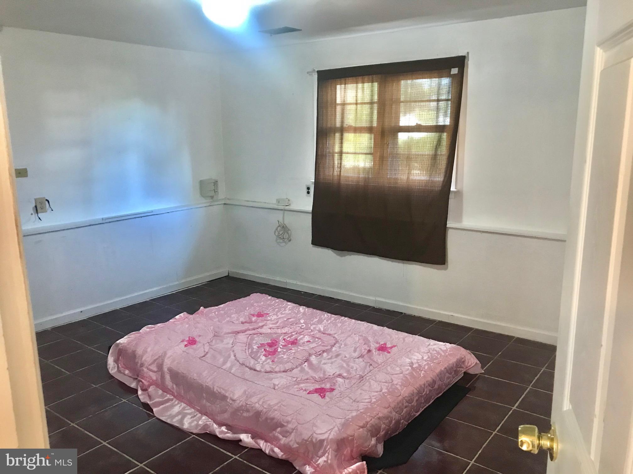 6 Roslyn Road Hamilton, NJ 08610 - Photo 18 of 19