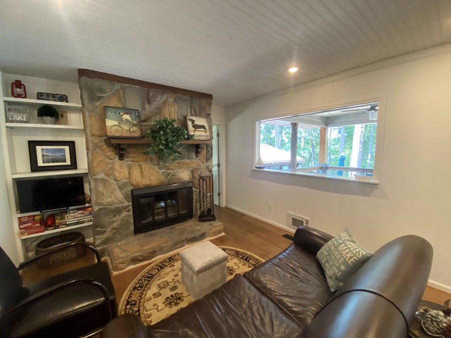148 Overlook Road Martin, GA 30557 - Photo 2 of 36
