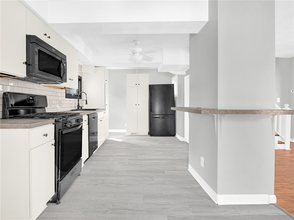 28 Fulton Street Warwick, RI 02889 - Photo 12 of 26