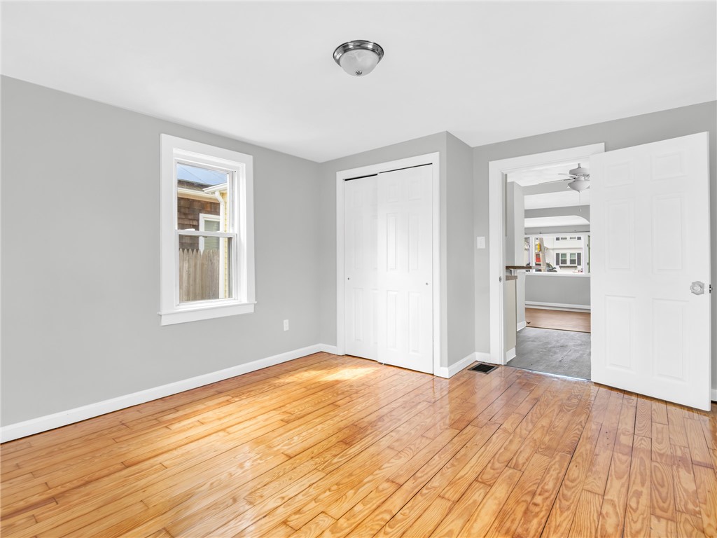 28 Fulton Street Warwick, RI 02889 - Photo 16 of 26