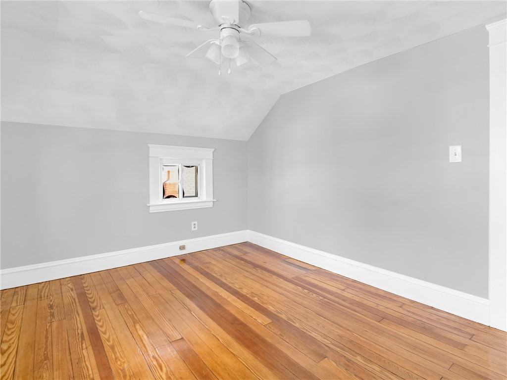 28 Fulton Street Warwick, RI 02889 - Photo 19 of 26