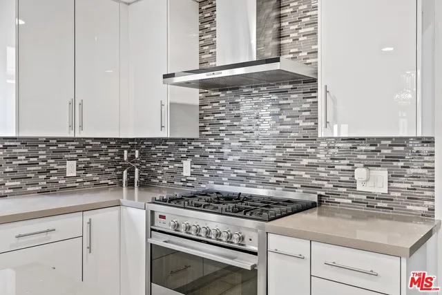 $1,250,000 | 23218 Runnymede Street, West Hills, CA 91307