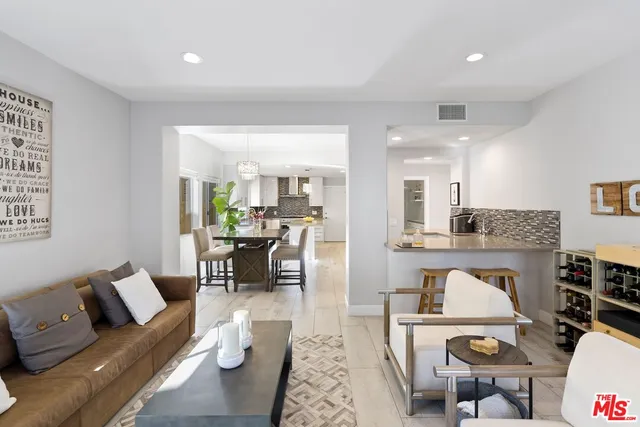 $1,250,000 | 23218 Runnymede Street, West Hills, CA 91307