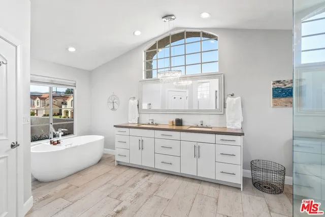 $1,250,000 | 23218 Runnymede Street, West Hills, CA 91307