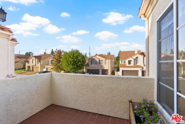 $1,250,000 | 23218 Runnymede Street, West Hills, CA 91307