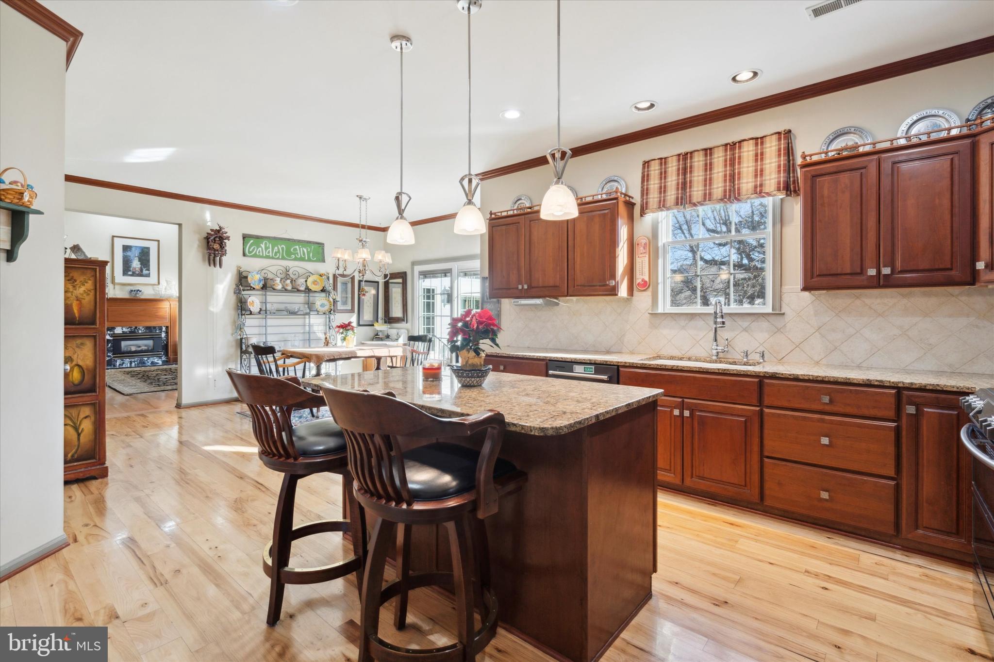 905 Wooded Pond Road Ambler, PA 19002 - Photo 10 of 35 Gallery Image 10