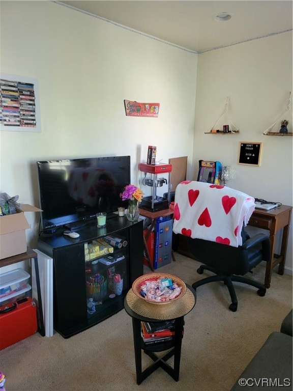 15230 McBryant Road Ruther Glen, VA 22546 - Photo 19 of 22 a living room with furniture and a table