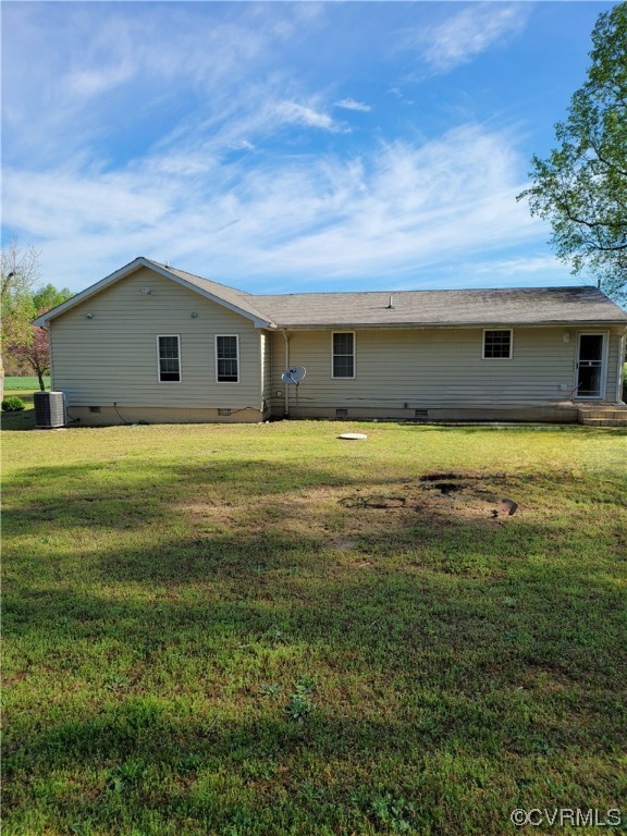 15230 McBryant Road Ruther Glen, VA 22546 - Photo 21 of 22 a view of a house with a yard