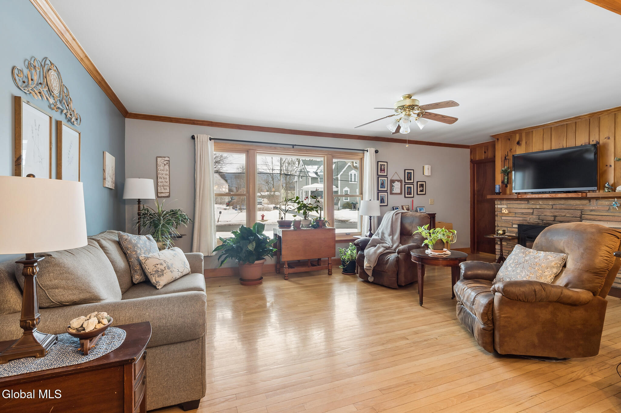 157 Grove Street Middleburgh, NY 12122 - Photo 6 of 20 FS_LT_030526_0114