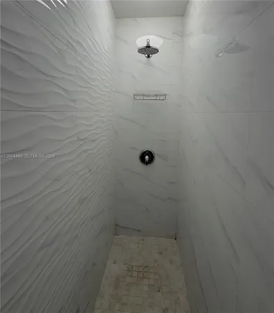 $1,400 | 5801 Northwest 113th Terrace, Unit 4, Hialeah, FL 33012