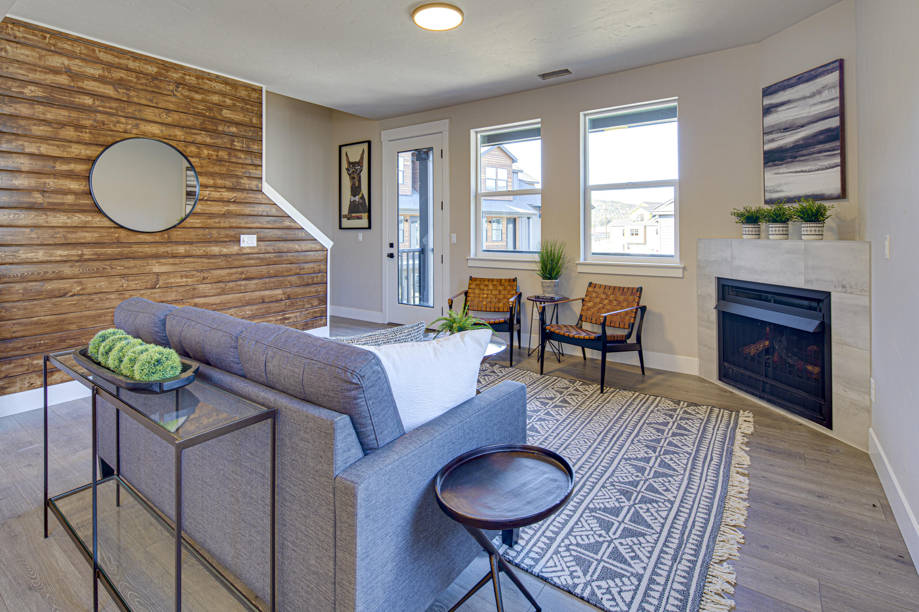 63101 Boyd Acres Road Bend, OR 97701 - Photo 6 of 30 Great Room