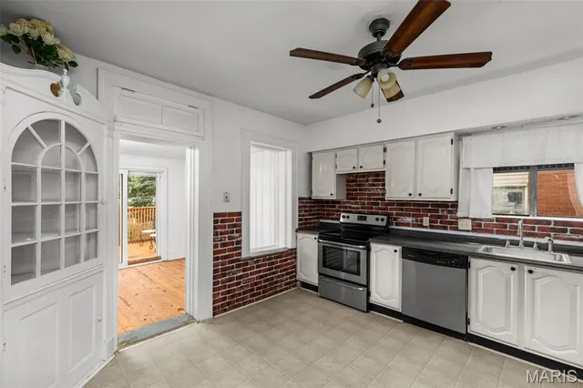 $360,000 | 4656 Wilcox Avenue, St. Louis, MO 63116