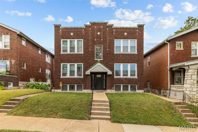 $360,000 | 4656 Wilcox Avenue, St. Louis, MO 63116