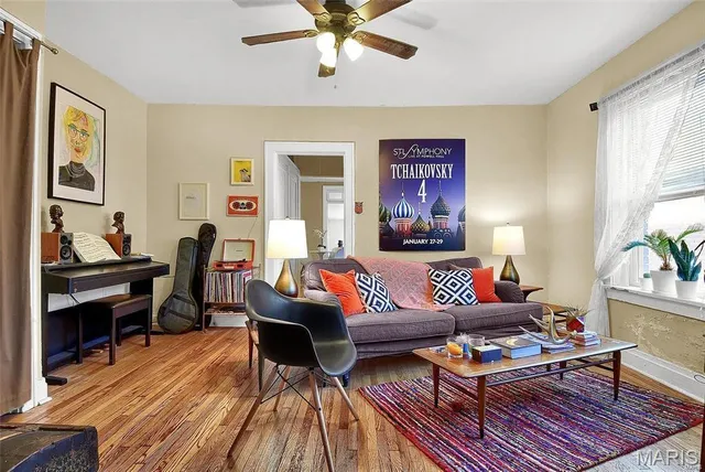 $360,000 | 4656 Wilcox Avenue, St. Louis, MO 63116