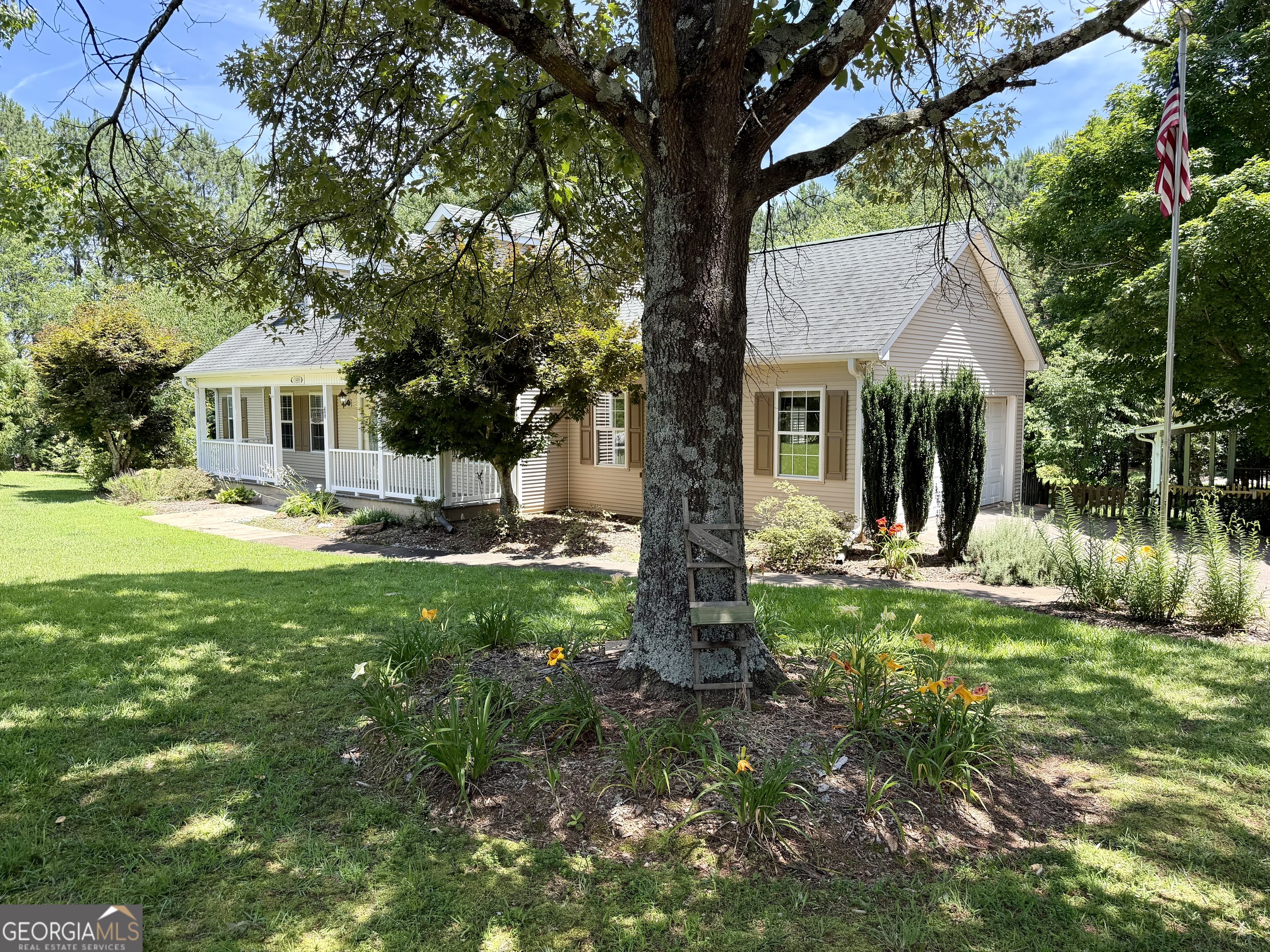 148 Swan Sanders Road Hartwell, GA 30643 - Photo 2 of 80