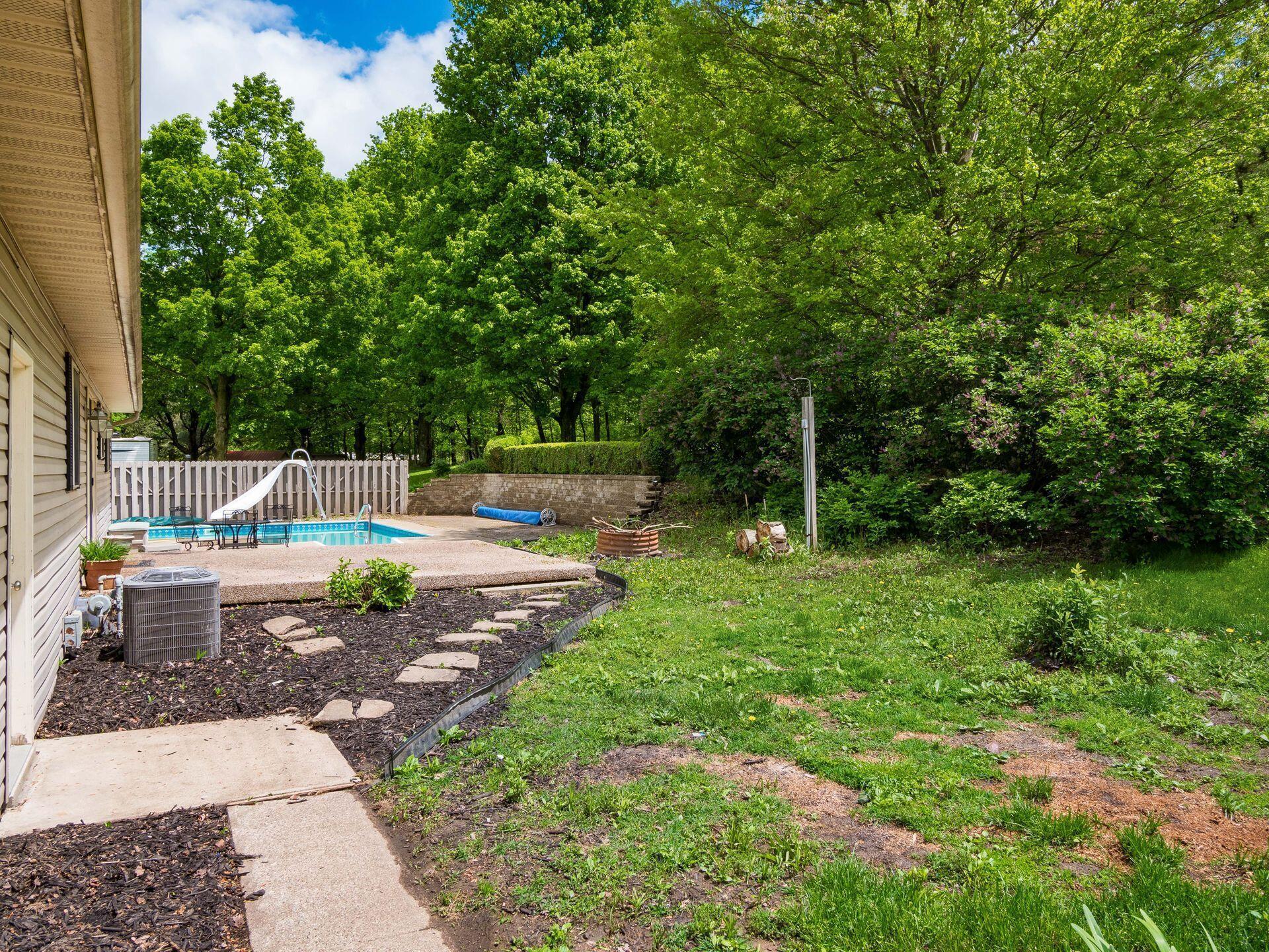 14288 Wooster Road Mount Vernon, OH 43050 - Photo 34 of 45 Privacy
