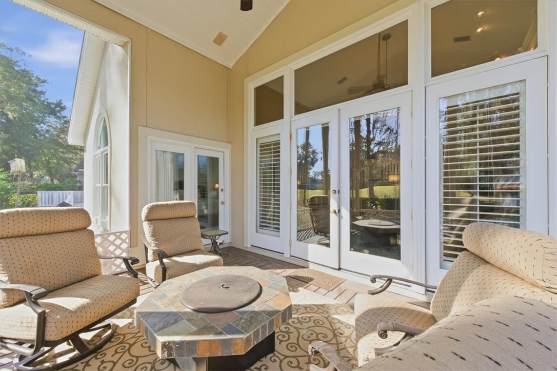 805 King's Grant St. Simons Island, GA 31522 - Photo 19 of 50 Let's go inside!