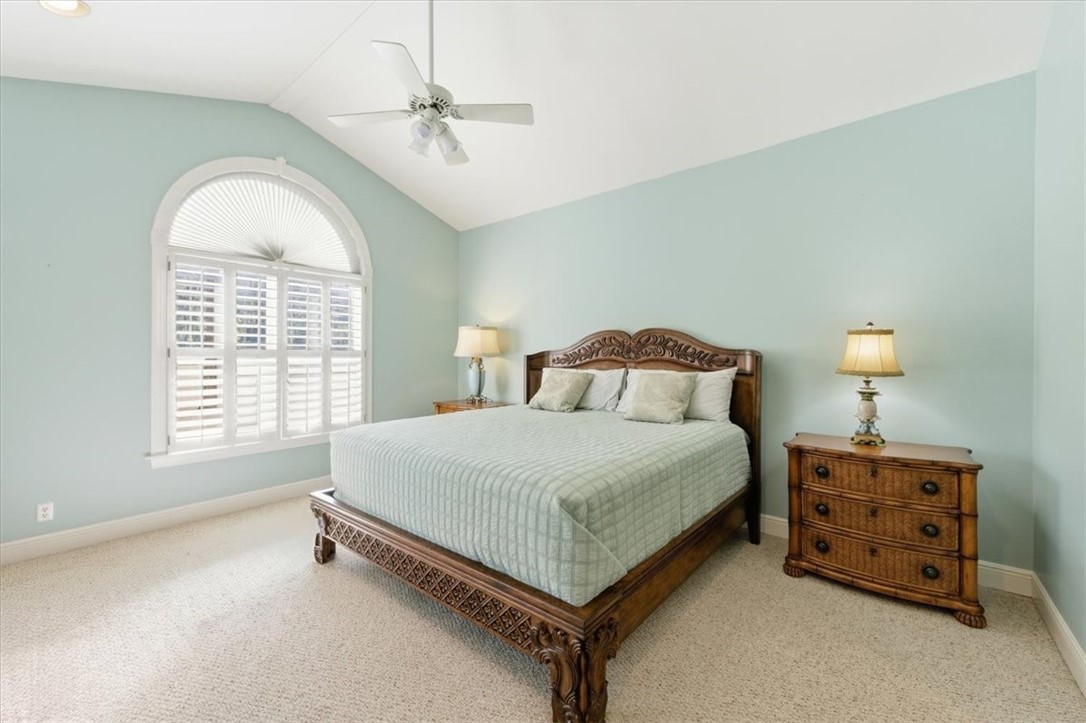 805 King's Grant St. Simons Island, GA 31522 - Photo 22 of 50 Come on into the primary suite!