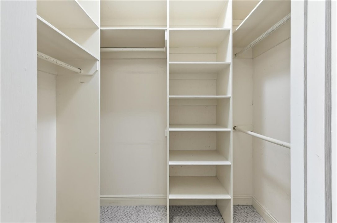 805 King's Grant St. Simons Island, GA 31522 - Photo 25 of 50 Just one of the huge closets!