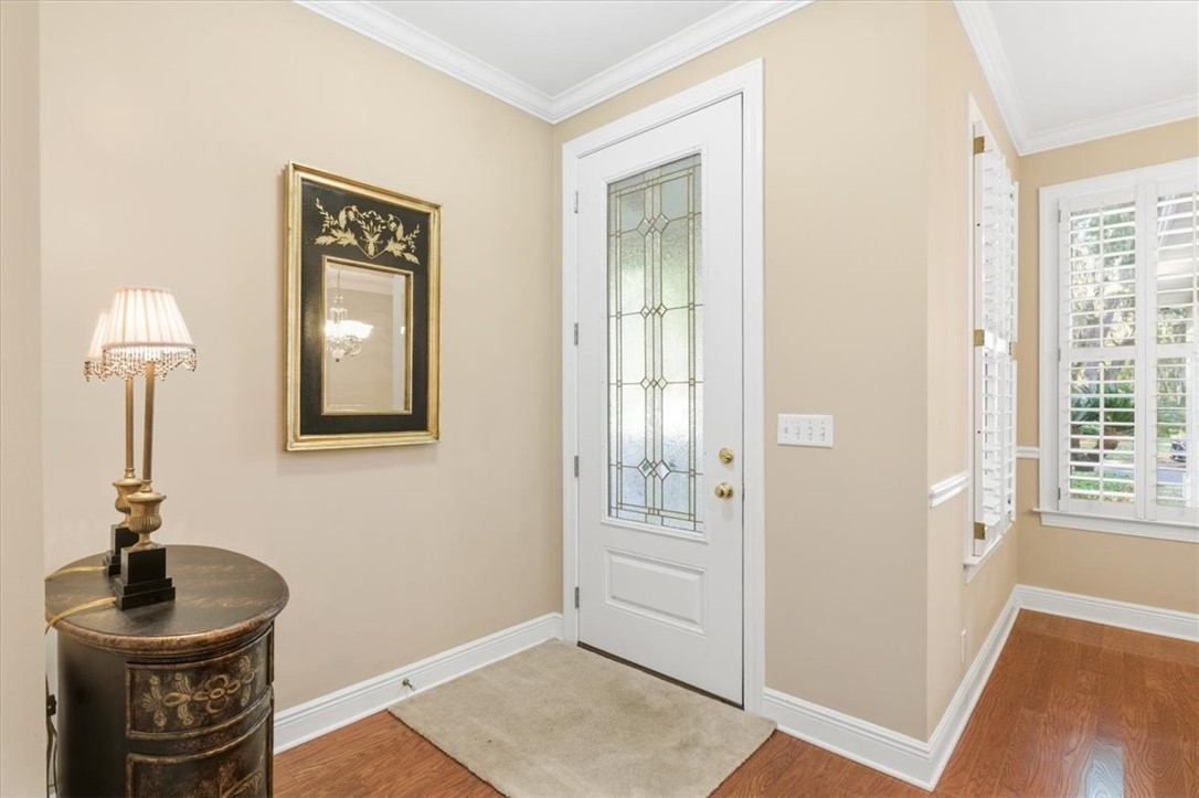 805 King's Grant St. Simons Island, GA 31522 - Photo 3 of 50 Come on in through the inviting entrywqy