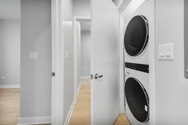 $3,295 | 4637 North Ashland Avenue, Unit 302, Chicago, IL 60640