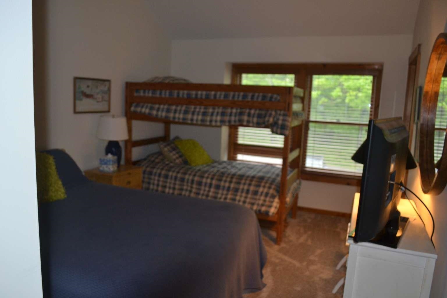 4 B Newfane Circle, Unit 4B West Dover, VT 05356 - Photo 19 of 59