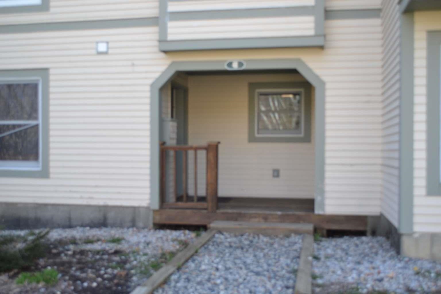 4 B Newfane Circle, Unit 4B West Dover, VT 05356 - Photo 3 of 59