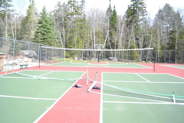$525,000 | 4 B Newfane Circle, Unit 4B, West Dover, VT 05356