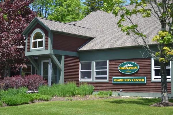 $525,000 | 4 B Newfane Circle, Unit 4B, West Dover, VT 05356