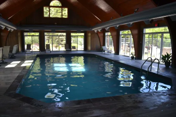 $525,000 | 4 B Newfane Circle, Unit 4B, West Dover, VT 05356