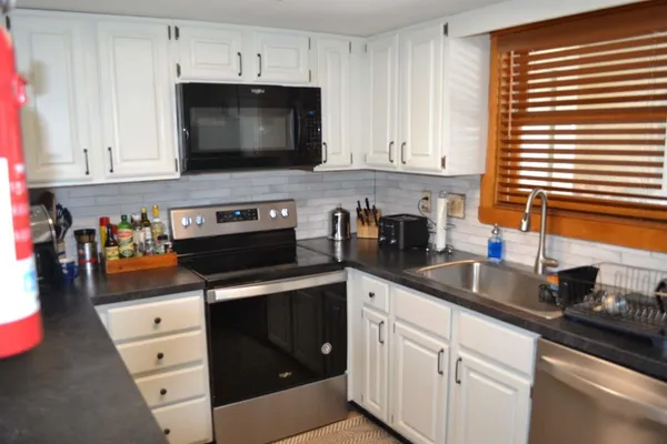 $525,000 | 4 B Newfane Circle, Unit 4B, West Dover, VT 05356
