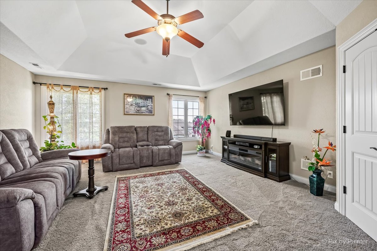 3674 Broadleaf Avenue Elgin, IL 60124 - Photo 55 of 75
