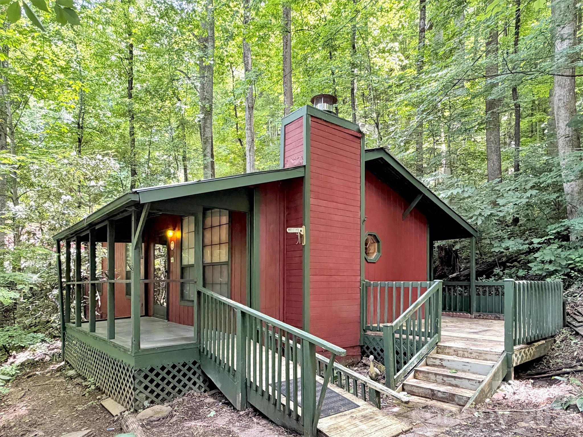 279 Rocky Top Road Maggie Valley, NC 28751 - Photo 1 of 26