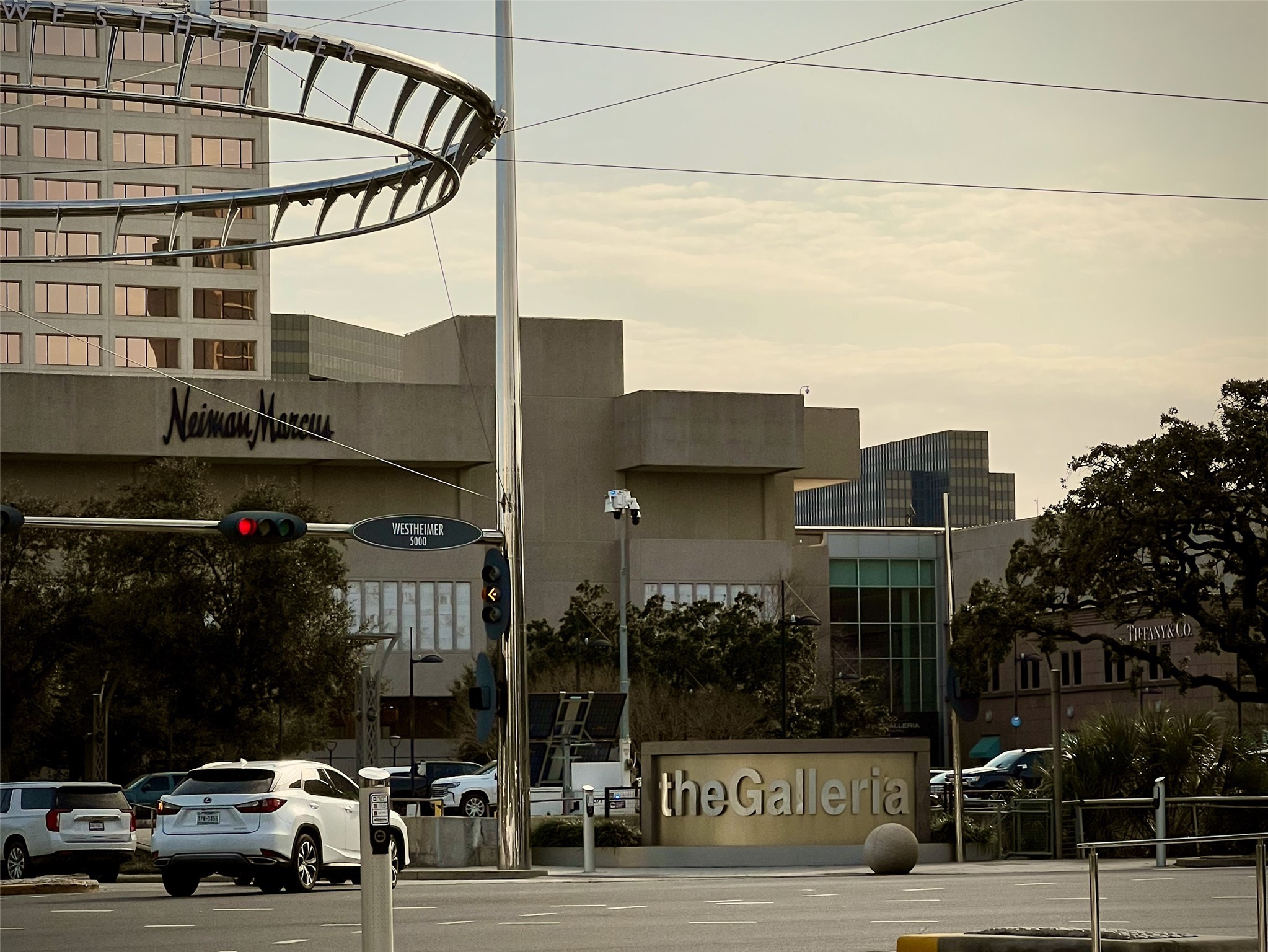 5353 Memorial Drive, Unit 4075 Houston, TX 77007 - Photo 21 of 24 a view of street with cars
