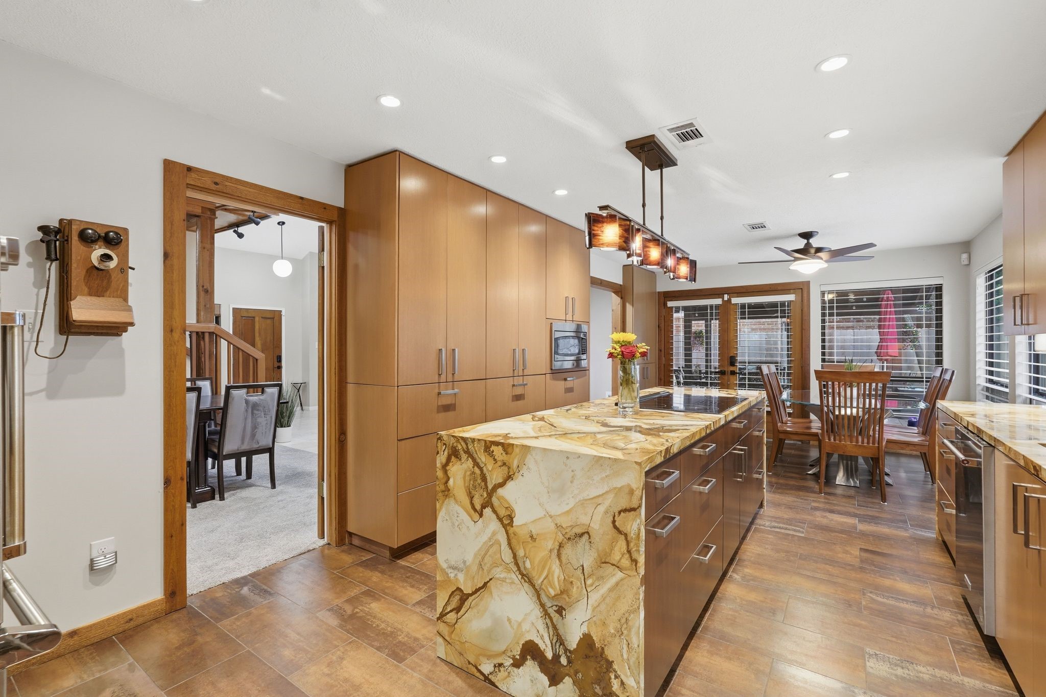 15007 Benfer Road Houston, TX 77069 - Photo 11 of 42 3 rack dishwasher and more storage on the island!