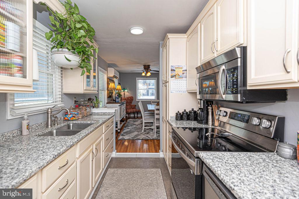 12318 Snug Harbor Road Berlin, MD 21811 - Photo 28 of 79