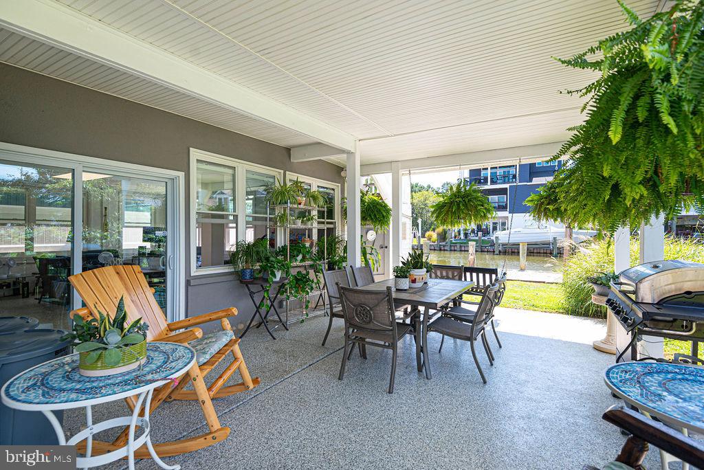 12318 Snug Harbor Road Berlin, MD 21811 - Photo 5 of 79