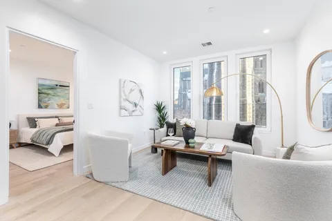 $1,465,000 | 1395 Washington Street, Unit 402, Boston, MA 02118