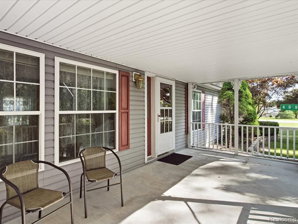 4996 Lakeshore Road Lexington, MI 48450 - Photo 4 of 37 Gallery Image 4