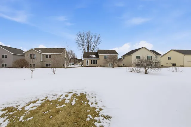 $299,900 | 1600 Nuthatch Avenue, Sartell, MN 56377
