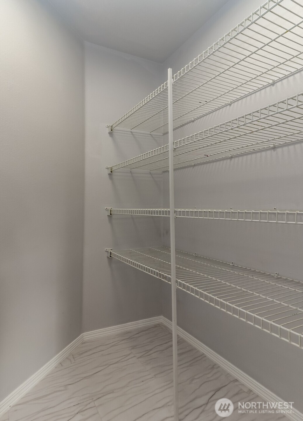 8006 294th Street South Roy, WA 98580 - Photo 12 of 30