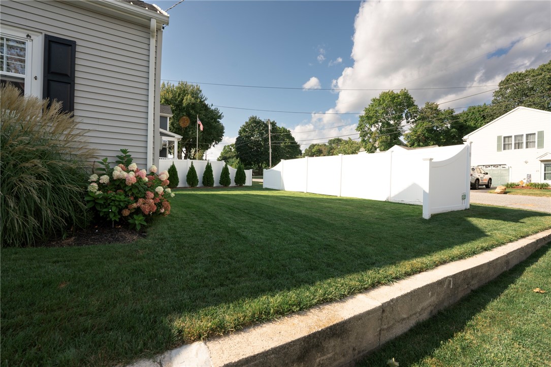 5 Leach Street Cumberland, RI 02864 - Photo 32 of 33