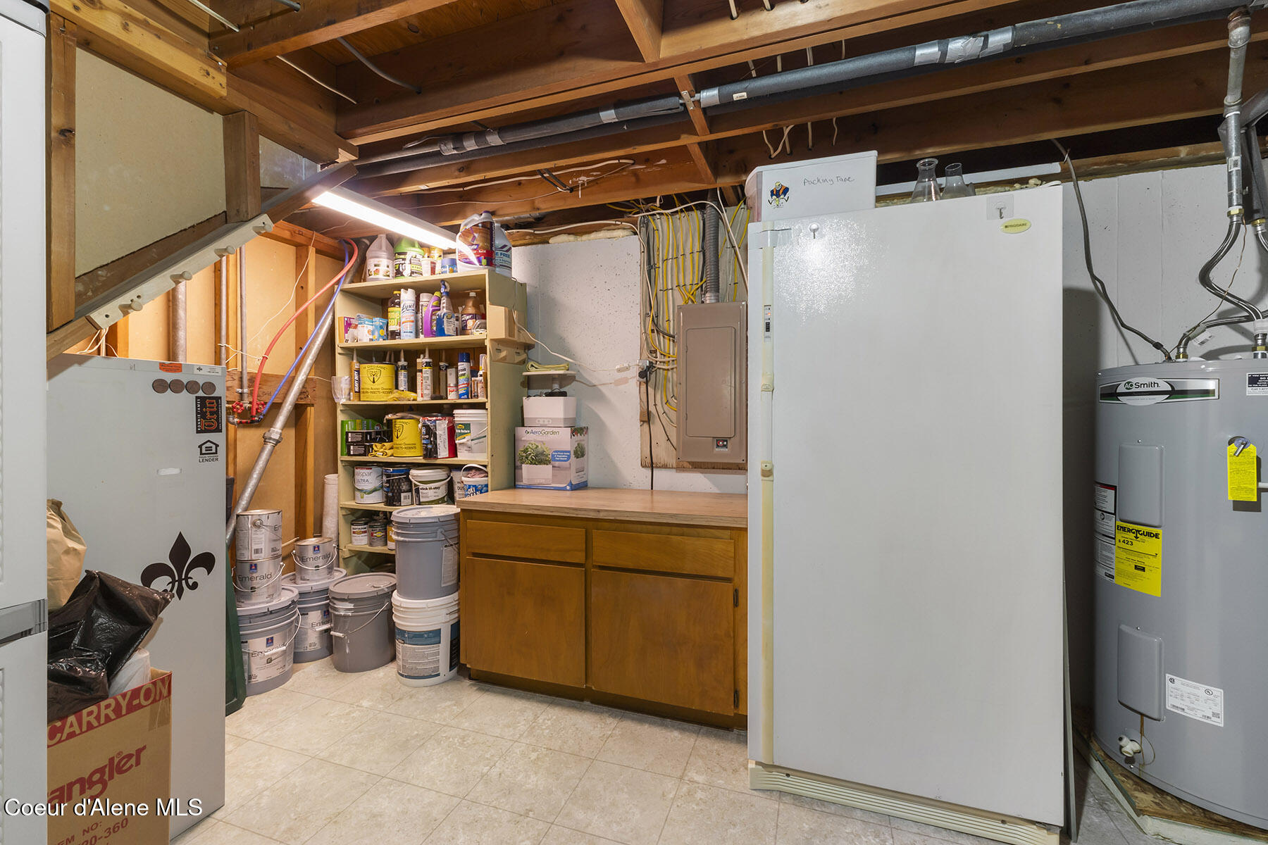 9490 North Atlas Road Hayden, ID 83835 - Photo 25 of 39 Utility Room with Extra Storage