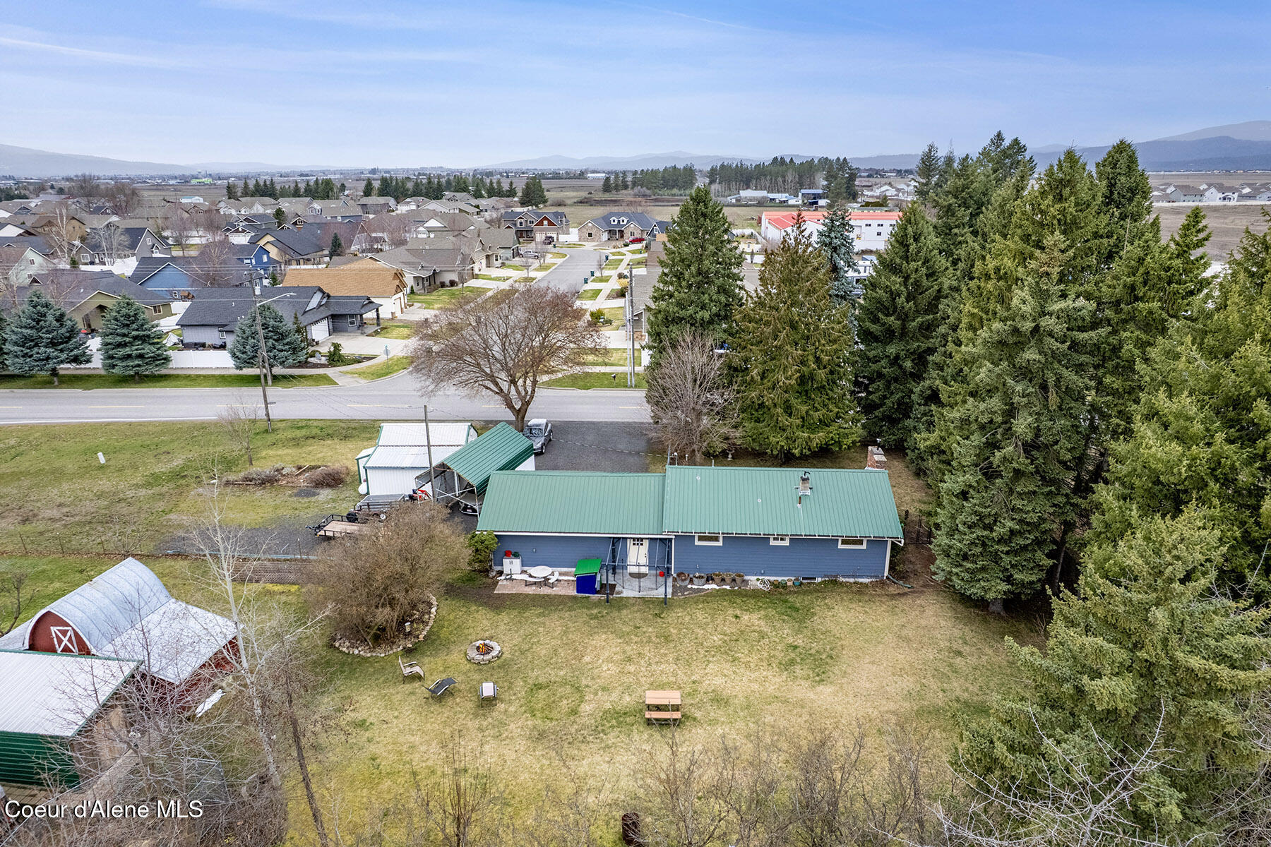 9490 North Atlas Road Hayden, ID 83835 - Photo 5 of 39 Spacious Yard with Privacy