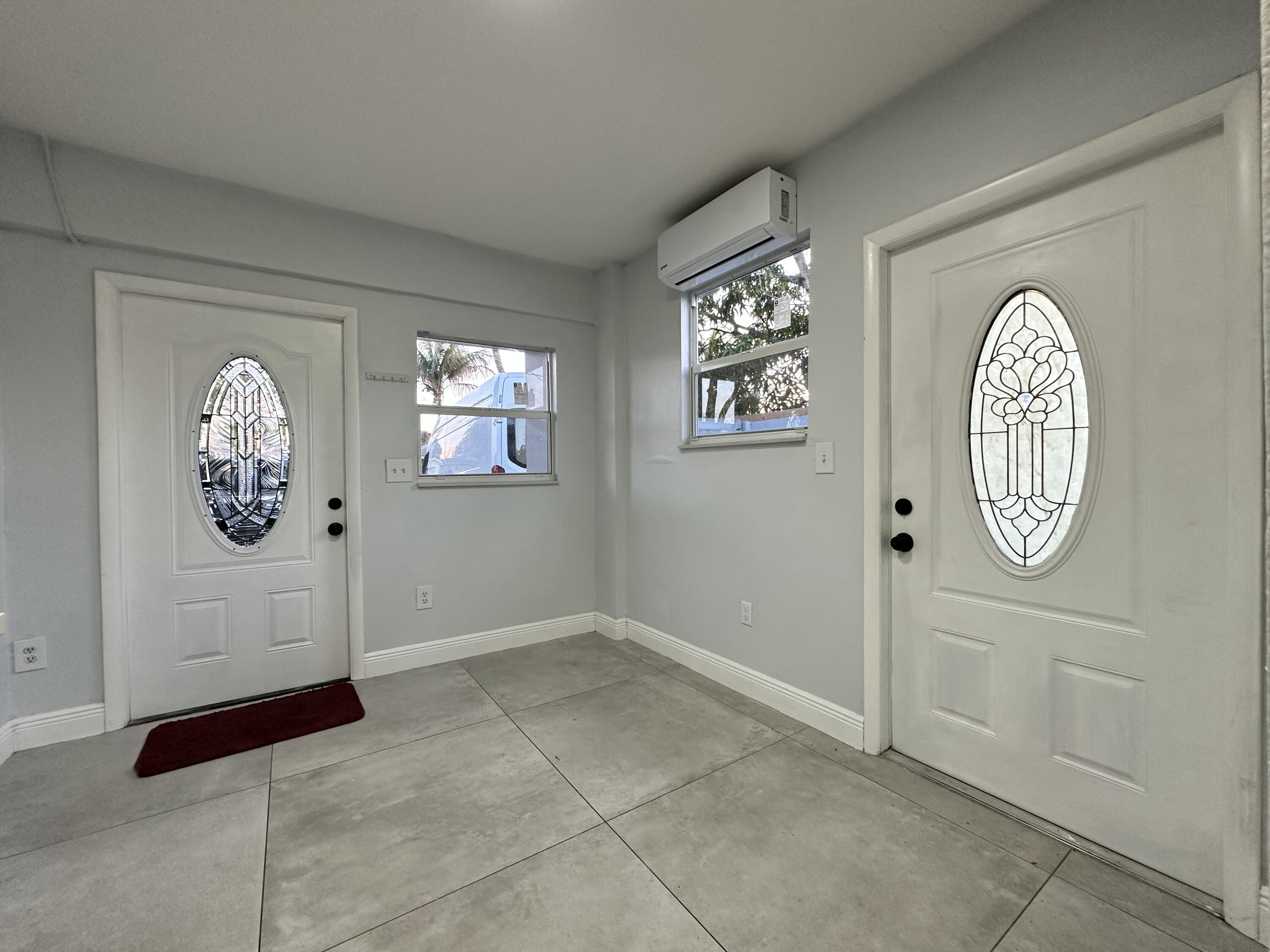 6157 Westover Road West Palm Beach, FL 33417 - Photo 12 of 17 IMG_6205